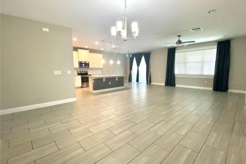 Casa en alquiler en Wesley Chapel, Florida, 4 dormitorios, 213.58 m2 № 1822628 - foto 7