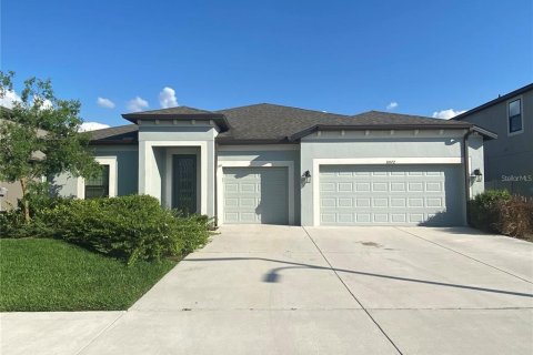 Casa en alquiler en Wesley Chapel, Florida, 4 dormitorios, 213.58 m2 № 1822628 - foto 1