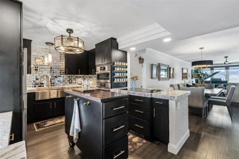 Condominio en venta en Saint Petersburg, Florida, 2 dormitorios, 167.97 m2 № 2149987 - foto 22