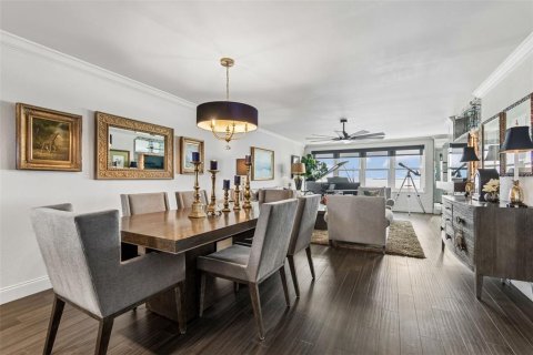 Condominio en venta en Saint Petersburg, Florida, 2 dormitorios, 167.97 m2 № 2149987 - foto 30