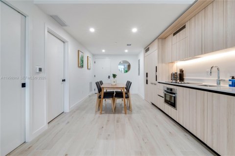 Copropriété à louer à Miami, Floride: 1 chambre, 60.39 m2 № 2153443 - photo 9