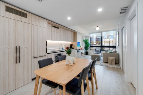 Copropriété à louer à Miami, Floride: 1 chambre, 60.39 m2 № 2153443 - photo 10