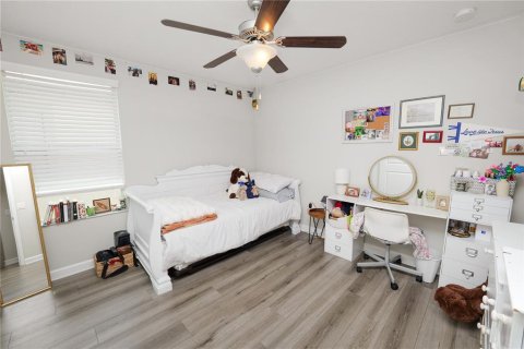 Casa en venta en Brandon, Florida, 4 dormitorios, 264.68 m2 № 1805402 - foto 29