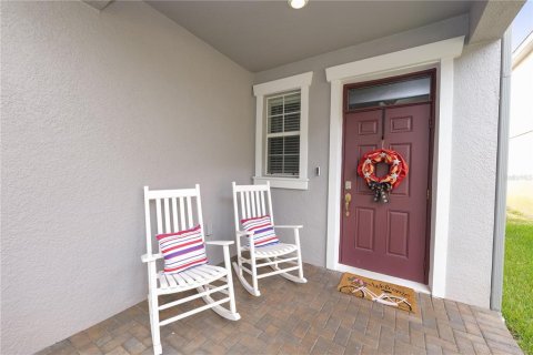 Casa en venta en Brandon, Florida, 4 dormitorios, 264.68 m2 № 1805402 - foto 3
