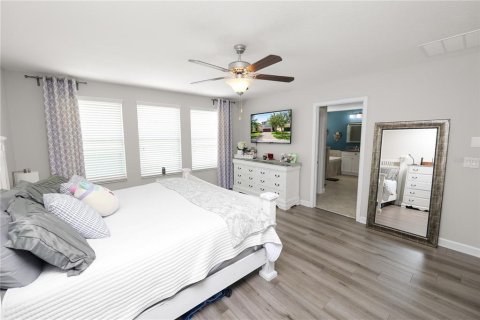 Casa en venta en Brandon, Florida, 4 dormitorios, 264.68 m2 № 1805402 - foto 24
