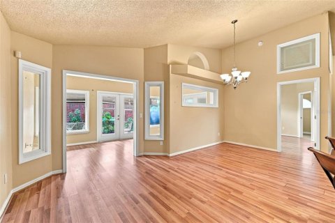 Villa ou maison à vendre à Apopka, Floride: 3 chambres, 156.26 m2 № 2351708 - photo 11