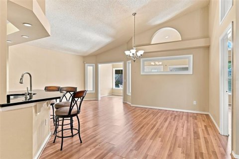 Villa ou maison à vendre à Apopka, Floride: 3 chambres, 156.26 m2 № 2351708 - photo 28