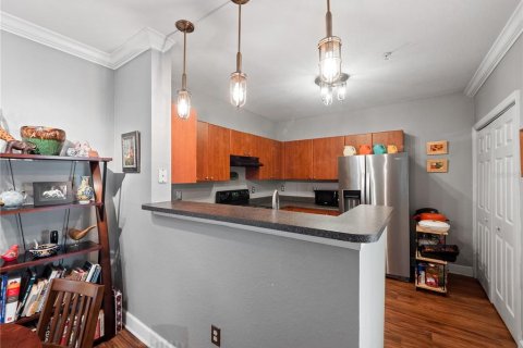 Condo in Orlando, Florida, 2 bedrooms  № 1528893 - photo 13