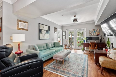 Condo in Orlando, Florida, 2 bedrooms  № 1528893 - photo 4
