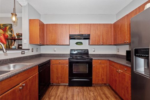 Condo in Orlando, Florida, 2 bedrooms  № 1528893 - photo 12