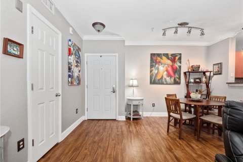Condo in Orlando, Florida, 2 bedrooms  № 1528893 - photo 15