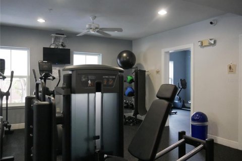 Condo in Orlando, Florida, 2 bedrooms  № 1528893 - photo 23