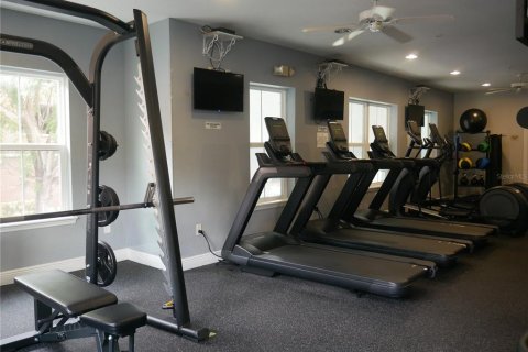 Condo in Orlando, Florida, 2 bedrooms  № 1528893 - photo 22