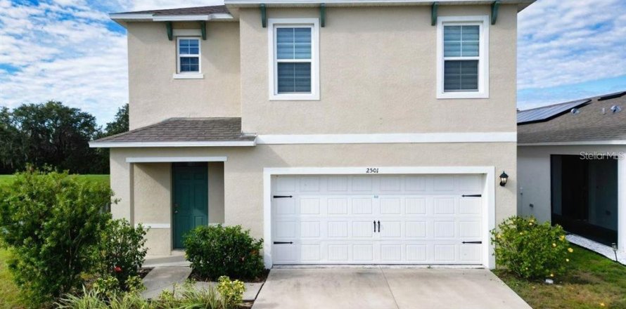 Villa ou maison à Davenport, Floride 5 chambres, 234.3 m2 № 2416760