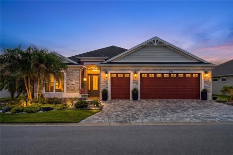 Villa ou maison à The Villages, Floride 3 chambres, 195.65 m2 № 2373162