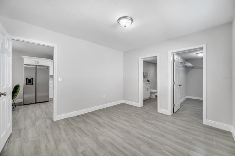 Купить виллу или дом в Тампа, Флорида 3 комнаты, 101.45м2, № 1621067 - фото 24