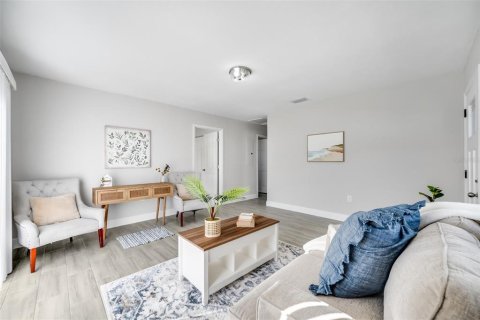Купить виллу или дом в Тампа, Флорида 3 комнаты, 101.45м2, № 1621067 - фото 5