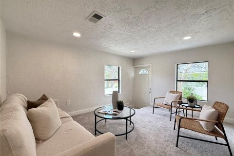Casa en venta en Saint Petersburg, Florida, 4 dormitorios, 171.31 m2 № 1795383 - foto 7