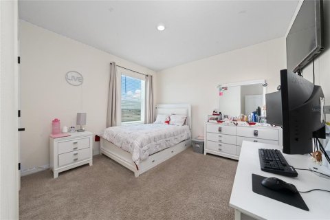 House in Lake Alfred, Florida 5 bedrooms, 241.64 sq.m. № 2403696 - photo 24