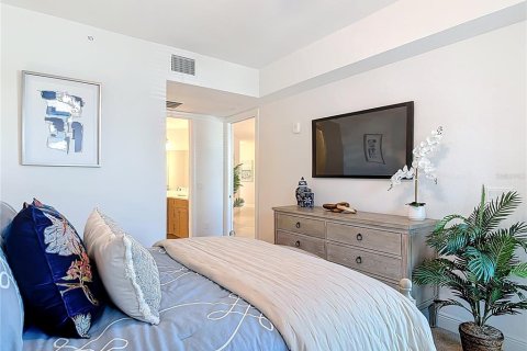 Condo in New Smyrna Beach, Florida, 2 bedrooms  № 1577127 - photo 25