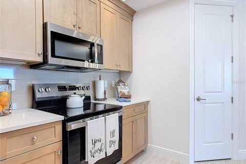 Condo in New Smyrna Beach, Florida, 2 bedrooms  № 1577127 - photo 15