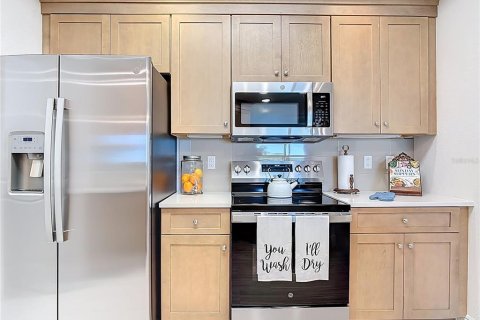 Condo in New Smyrna Beach, Florida, 2 bedrooms  № 1577127 - photo 17