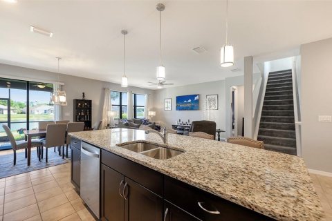 Villa ou maison à vendre à North Port, Floride: 4 chambres, 265.33 m2 № 2103648 - photo 14