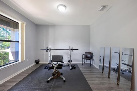 Villa ou maison à vendre à North Port, Floride: 4 chambres, 265.33 m2 № 2103648 - photo 8