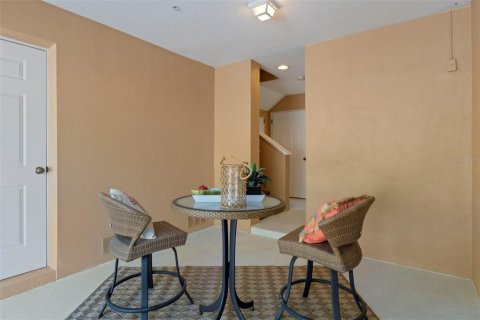 Adosado en venta en New Port Richey, Florida, 3 dormitorios, 158.86 m2 № 2102250 - foto 6