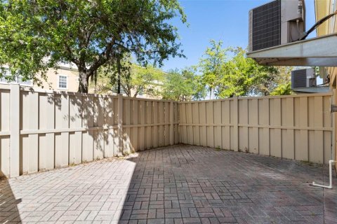 Adosado en venta en New Port Richey, Florida, 3 dormitorios, 158.86 m2 № 2102250 - foto 9