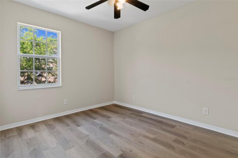 Adosado en venta en New Port Richey, Florida, 3 dormitorios, 158.86 m2 № 2102250 - foto 29