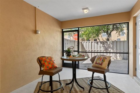 Adosado en venta en New Port Richey, Florida, 3 dormitorios, 158.86 m2 № 2102250 - foto 5