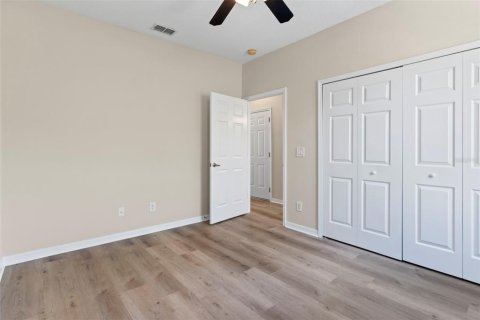 Adosado en venta en New Port Richey, Florida, 3 dormitorios, 158.86 m2 № 2102250 - foto 30