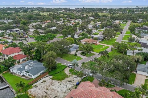 House in Saint Petersburg, Florida 2 bedrooms, 198.72 sq.m. № 1909969 - photo 4