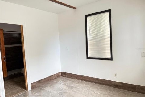 House in Auburndale, Florida 1 bedroom, 66.15 sq.m. № 1845078 - photo 11