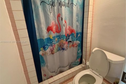 Casa en alquiler en Key Largo, Florida, 3 dormitorios, 115.94 m2 № 2059819 - foto 9