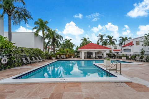 Touwnhouse à louer à Aventura, Floride: 2 chambres, 104.33 m2 № 1957319 - photo 2