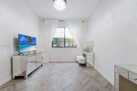 Touwnhouse à louer à Aventura, Floride: 2 chambres, 104.33 m2 № 1957319 - photo 11