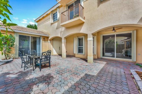 Villa ou maison à vendre à Palmetto Bay, Floride: 4 chambres, 224.17 m2 № 2049933 - photo 29