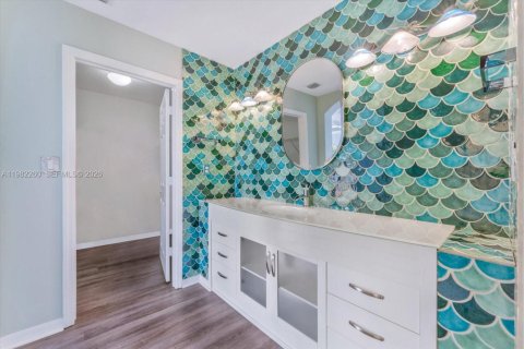 Villa ou maison à vendre à Palmetto Bay, Floride: 4 chambres, 224.17 m2 № 2049933 - photo 26