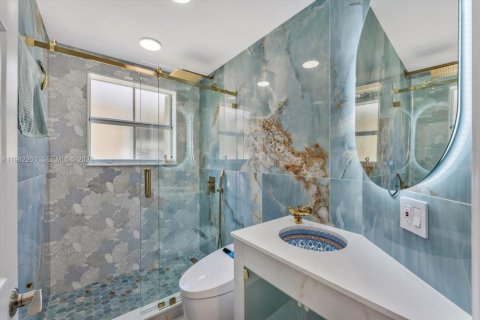 Villa ou maison à vendre à Palmetto Bay, Floride: 4 chambres, 224.17 m2 № 2049933 - photo 14