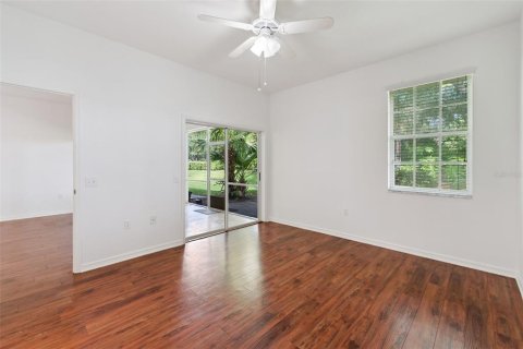 Townhouse in Winter Haven, Florida 2 bedrooms, 127.09 sq.m. № 2231713 - photo 16