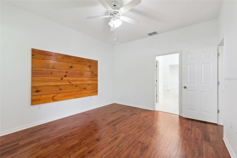 Townhouse in Winter Haven, Florida 2 bedrooms, 127.09 sq.m. № 2231713 - photo 17