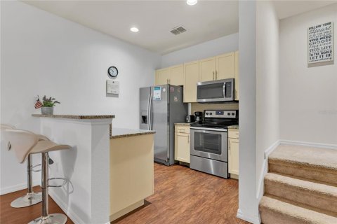 Touwnhouse à vendre à Kissimmee, Floride: 3 chambres, 120.77 m2 № 1893582 - photo 6