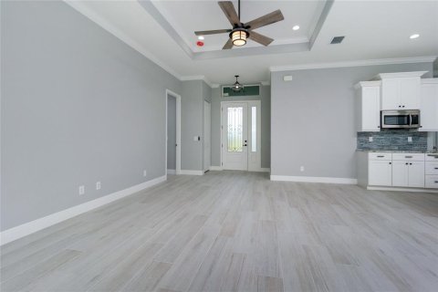 Casa en venta en Port Charlotte, Florida, 3 dormitorios, 154.68 m2 № 1747196 - foto 9