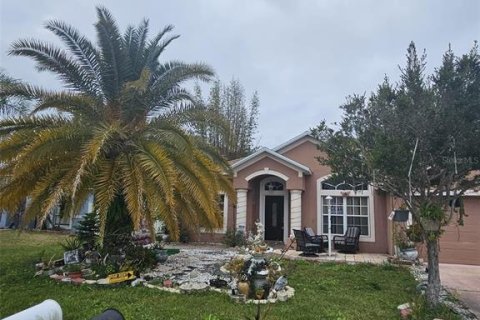 Villa ou maison à louer à Kissimmee, Floride: 4 chambres, 204.01 m2 № 2144201 - photo 2