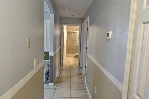 Villa ou maison à louer à Kissimmee, Floride: 4 chambres, 204.01 m2 № 2144201 - photo 8
