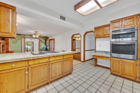House in Zellwood, Florida 7 bedrooms, 464.51 sq.m. № 1903870 - photo 22