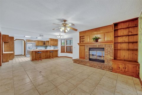 House in Zellwood, Florida 7 bedrooms, 464.51 sq.m. № 1903870 - photo 29