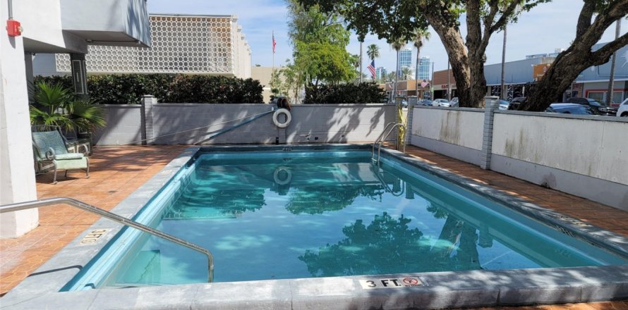 Condo à Miami Beach, Floride, 2 chambres № 1074597